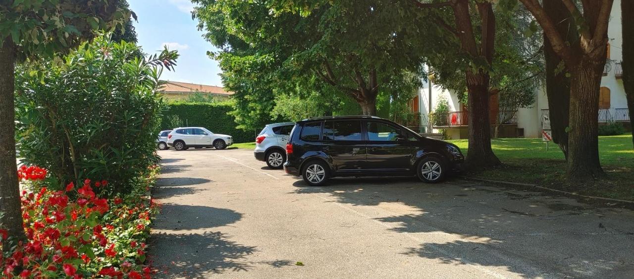 Casa Francesca Lägenhet Peschiera del Garda Exteriör bild